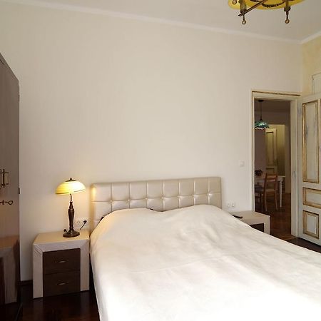Art Guesthouse Vintage Burgas Ngoại thất bức ảnh