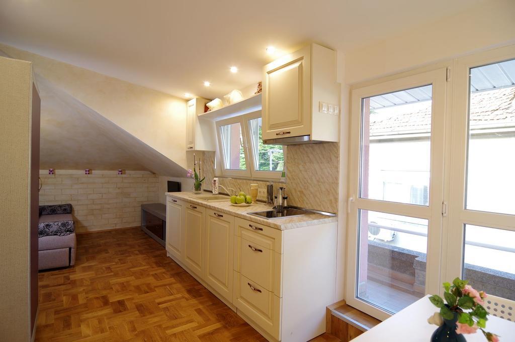 Art Guesthouse Vintage Burgas Ngoại thất bức ảnh