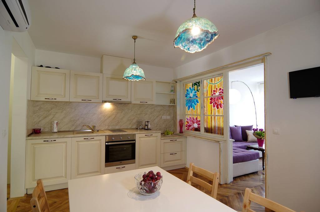 Art Guesthouse Vintage Burgas Ngoại thất bức ảnh